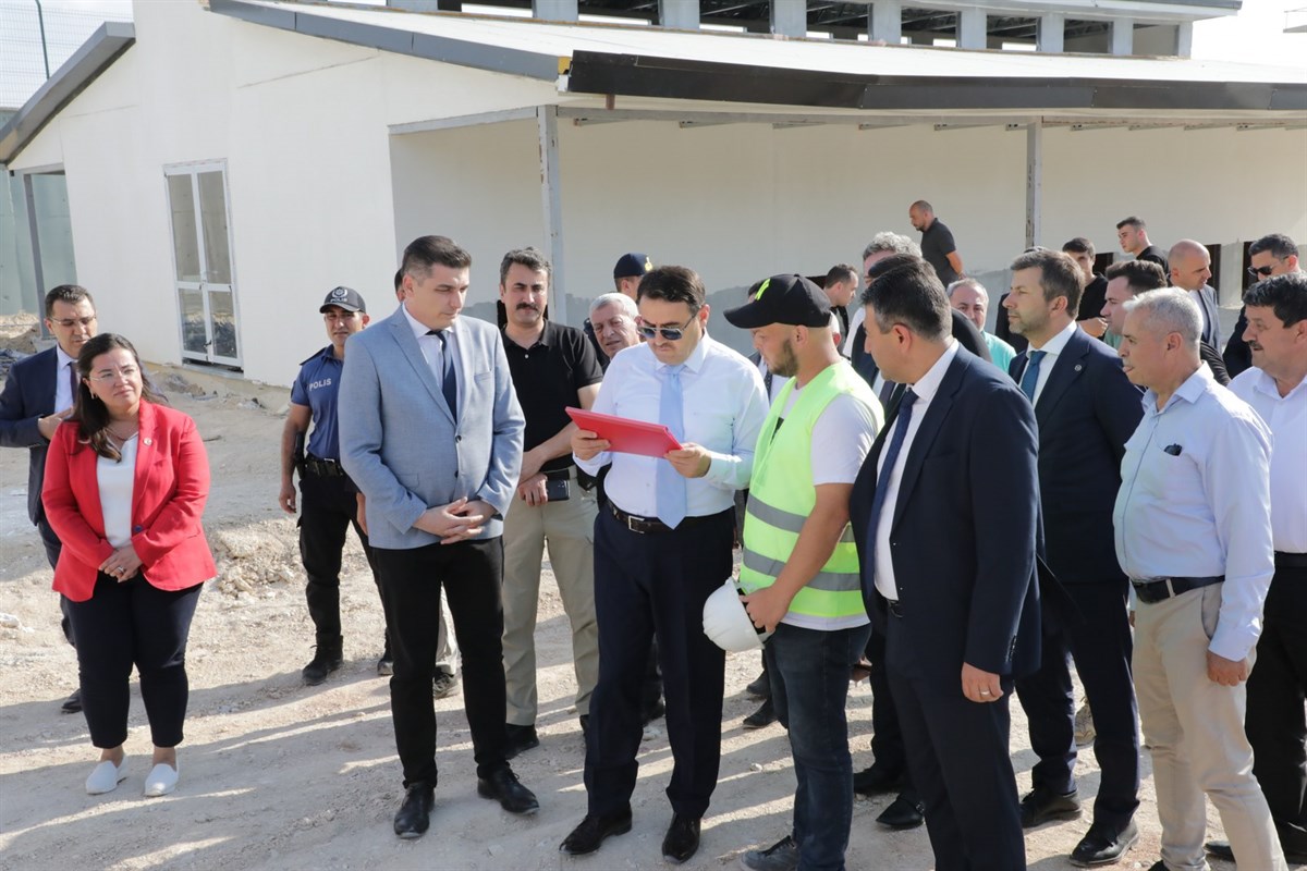 ŞAPHANE BÖLGESEL HAYVAN BAKIMEVİ KÜTAHYA