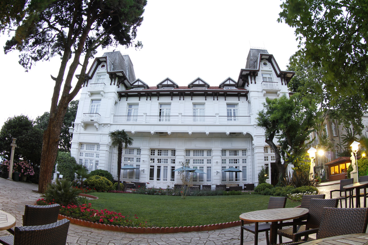 ANADOLU KULÜBÜ BÜYÜKADA İSTANBUL